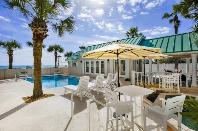 Bed and Breakfast in Flagler Beach Island Cottage Inn