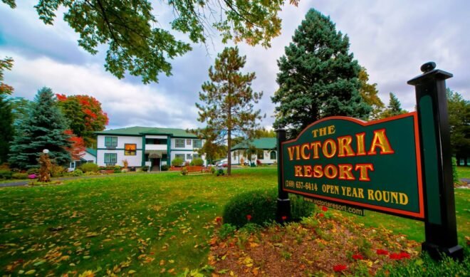 Bed and Breakfast in South Haven Victoria Resort Bed & Breakfast and Cottages