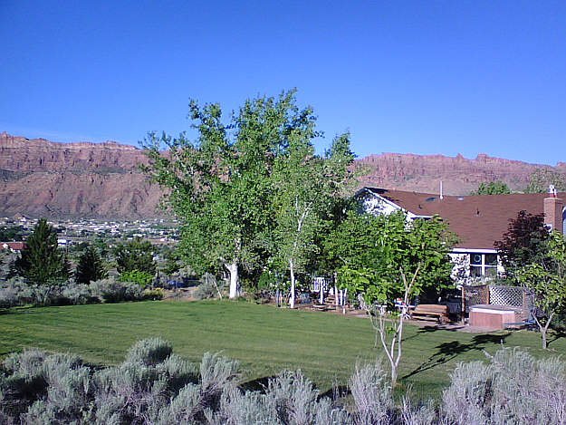 Bed and Breakfast in Moab Desert Hills Bed and Breakfast