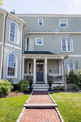 Bed and Breakfast in Newport Serenity Inn Newport