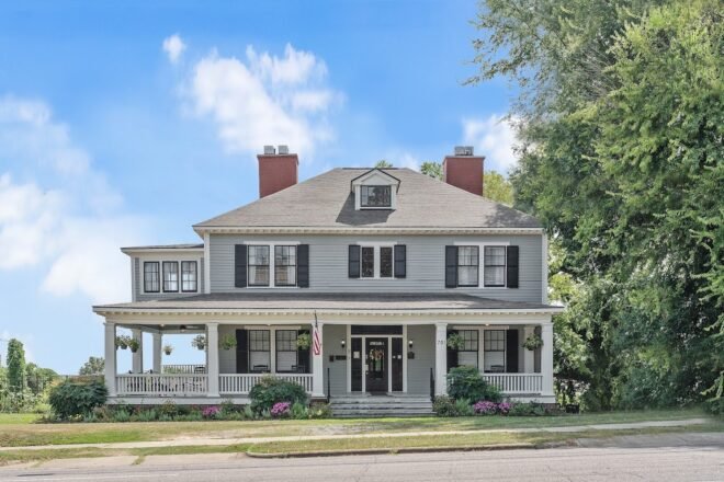 Bed and Breakfast in Fayetteville The MacPherson House