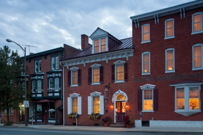 Bed and Breakfast in Carlisle Carlisle House Bed & Breakfast