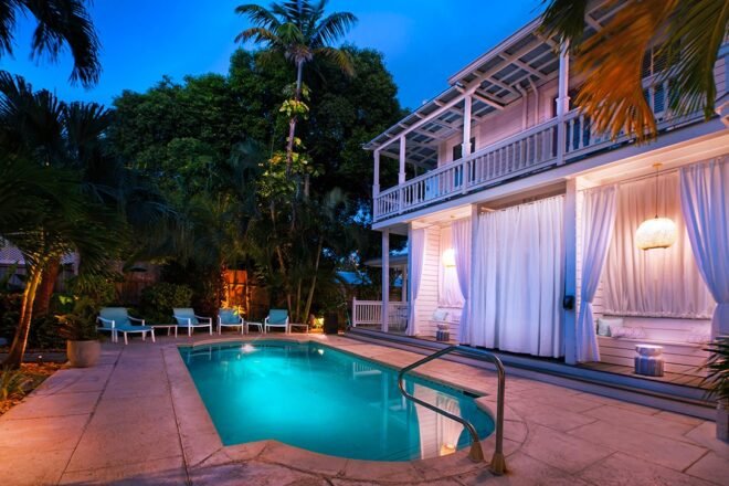 Bed and Breakfast in Key West Coco Plum Inn