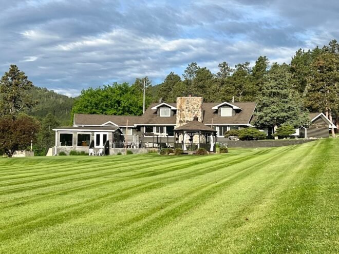 Bed and Breakfast in Rapid City Black Forest Inn Bed & Breakfast