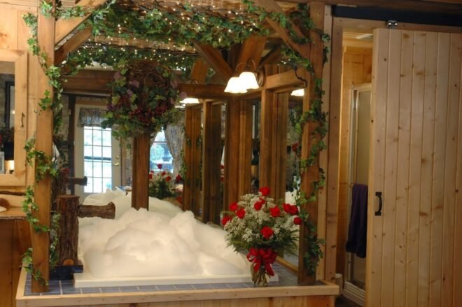 Bed and Breakfast in Lake Geneva Lazy Cloud Lodge