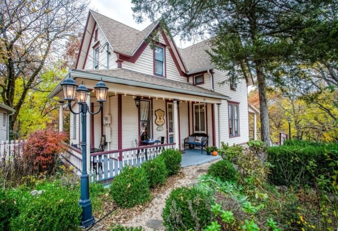 Bed and Breakfast in Eureka Springs 5 Ojo Inn Bed and Breakfast / Only 4-star Bed & Breakfast