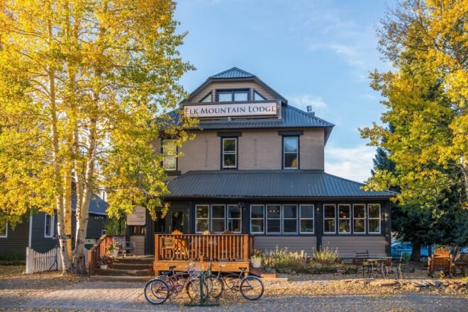 Bed and Breakfast in Crested Butte Elk Mountain Lodge