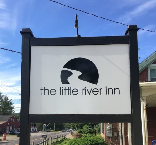 Bed and Breakfast in Stowe The Little River Inn