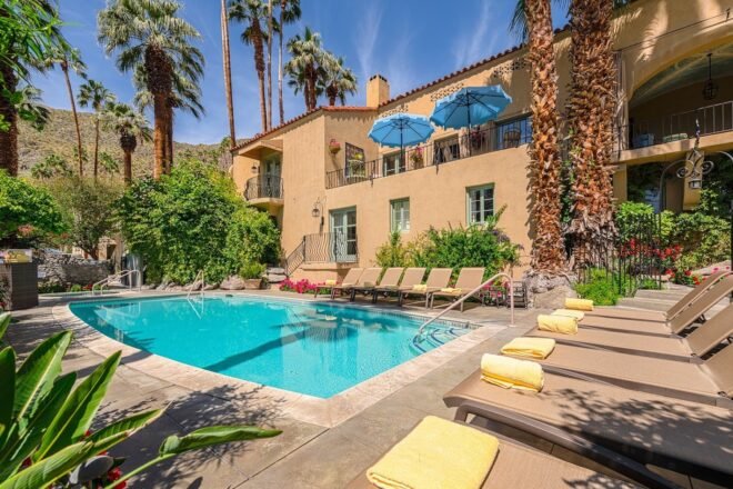 Bed and Breakfast in Palm Springs The Willows Historic Palm Springs Inn