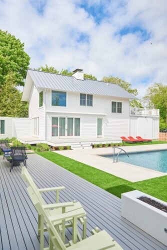 Bed and Breakfast in Shelter Island Heights Seven - resort style boutique Bed & Breakfast on Shelter Island