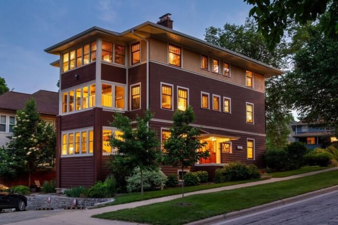 Bed and Breakfast in Madison The Buckingham Inn