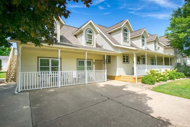 Bed and Breakfast in Berlin Berlin Carriage House