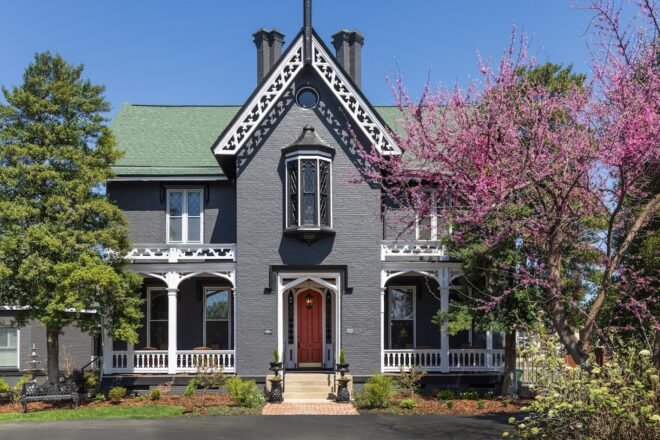 Bed and Breakfast in Louisville Inn At Woodhaven