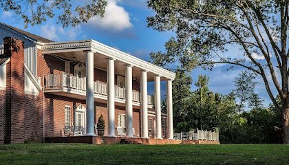 The Shiloh Chennault Mansion, an 1840s style boutique bed and breakfast