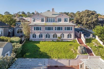 Martine Inn bed and breakfast