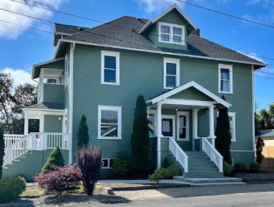 The Pearl Inn Bed and Breakfast located in Ilwaco, Washington