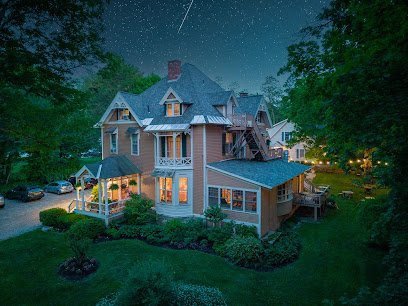 Brook Farm Inn a bed and breakfast located in Lenox, Massachusetts