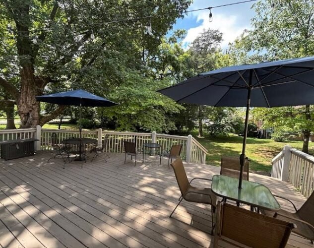 The Red Rose Inn, a bed and breakfast located in Bardstown, Kentucky,