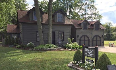 The Getaway Inn, a bed and breakfast at Cooper's Woods located in Put-In-Bay, Ohio